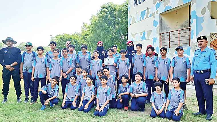 اسلام آباد پولیس کے زیراہتمام سمر سکول کیمپ اختتام پذیر