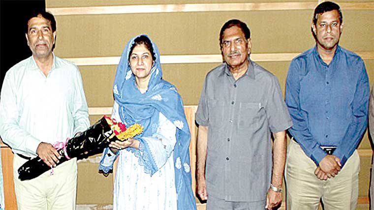 پی ایچ ڈی سکالر زہرہ رسول کا تحقیقی مقالہ کاکامیاب دفاع