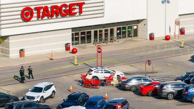 ٹیکساس:پارکنگ لاٹ میں  فائرنگ ، 3 افراد ہلاک،ملزم گرفتار