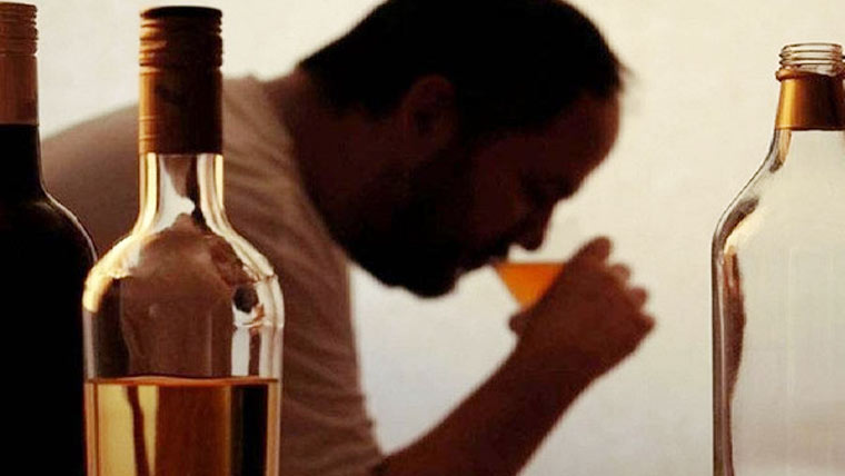 کویت :زہریلی شراب پینے سے  13 افراد ہلاک، 63 متاثر