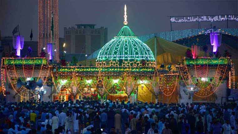 داتا گنج بخش ؒکا 3 روزہ عرس شروع، الہجویر ایپ کا افتتاح 