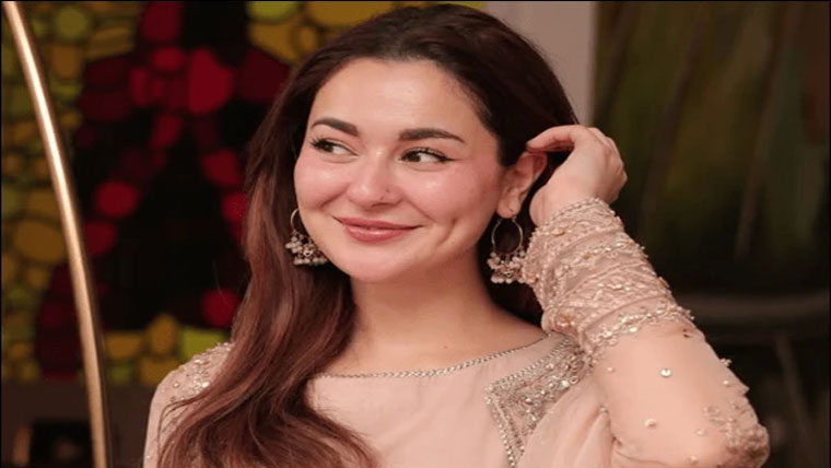 ہانیہ عامر دنیا کی 10خوبصورت اداکاراؤں میں شامل