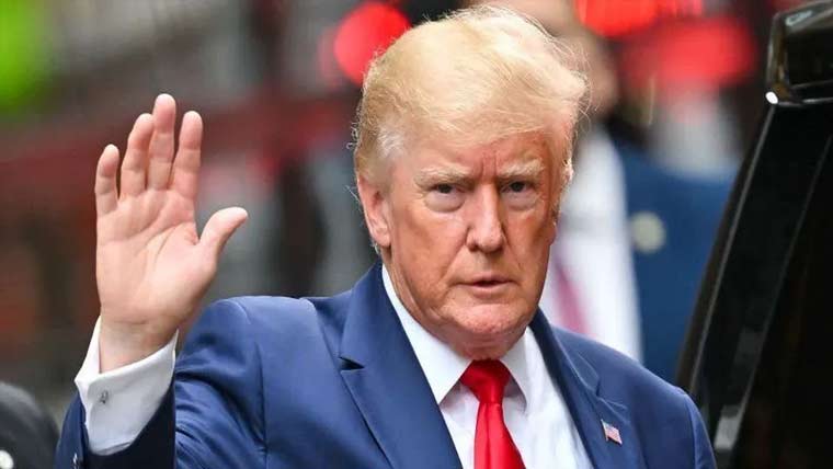 ٹرمپ کا نجی خلائی صنعت کی  راہ میں رکاوٹیں کم کرنیکا حکم 