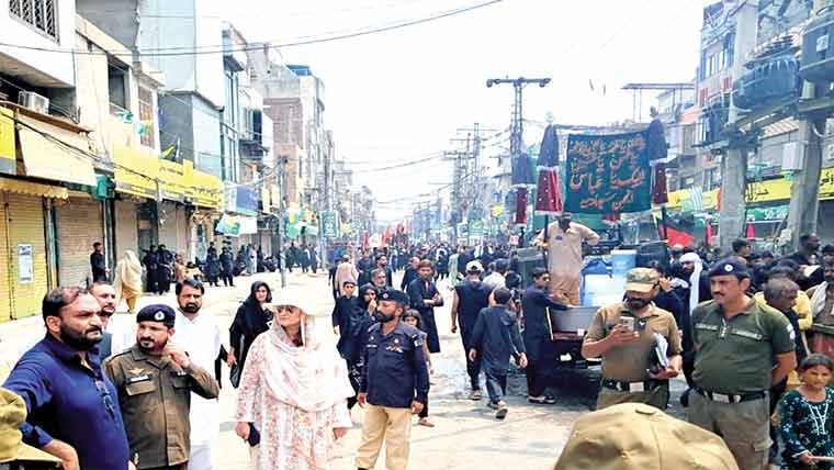 اے سی کا عزاداری جلوس کے روٹ کا معائنہ،ہدایات جاری کیں