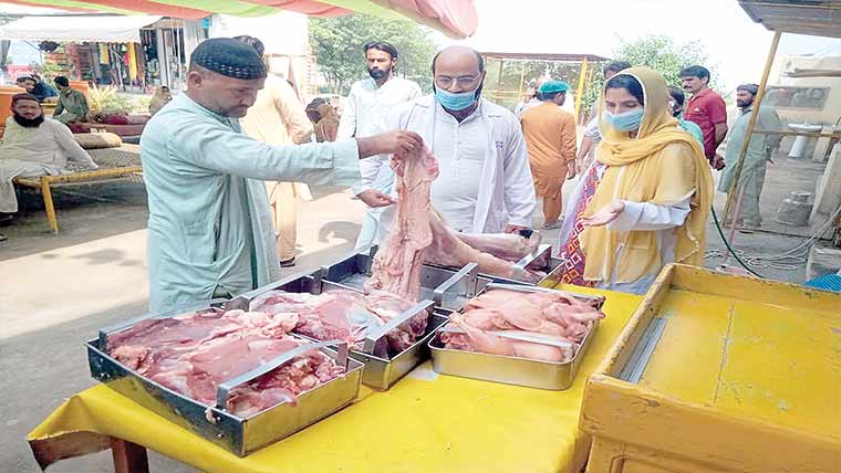  شاہ پور کے مشہور ریسٹورنٹ پر چھاپہ،31کلوبدبودار گوشت برآمد 