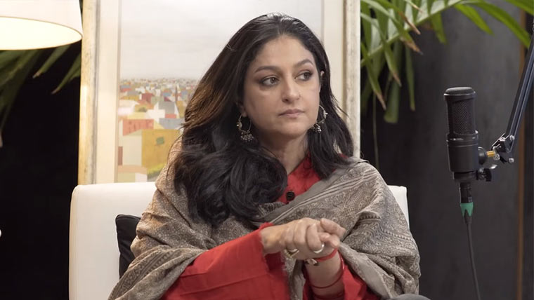 عاجزی اور جھکنا بہت  خوبصورت ہوتا ہے :نادیہ جمیل