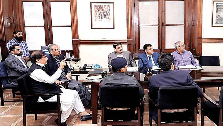 ریلوے اراضی پر تجاوزات کیخلاف ایف سی، پولیس کے مشترکہ کریک ڈائون کا فیصلہ 