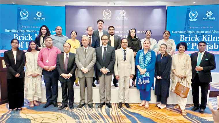  پنجاب کے بھٹوں میں انسانی حقوق کی خلاف ورزیوں کا انکشاف