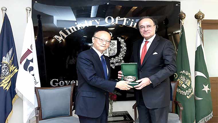 موسمیاتی تبدیلیوں سے نمٹنے کیلئے 30ارب ڈالر درکار : کرپٹو کرنسی کو 3 ماہ میں قانونی حیثیت دینگے : وزیر خزانہ 