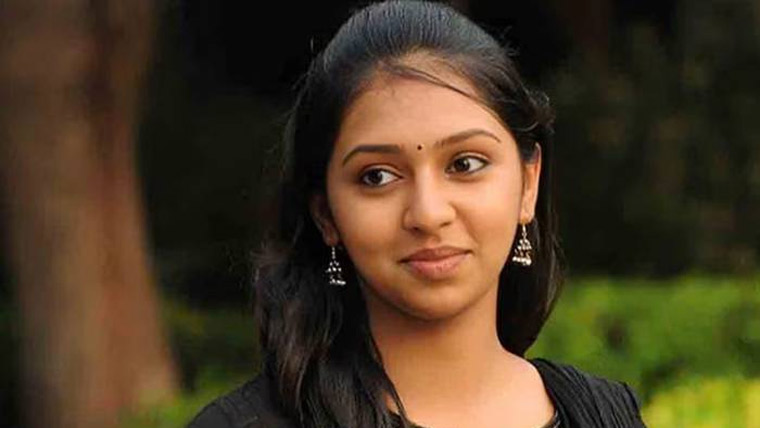 بھارتی اداکارہ لکشمی مینن پر اغوا و تشدد کا مقدمہ درج