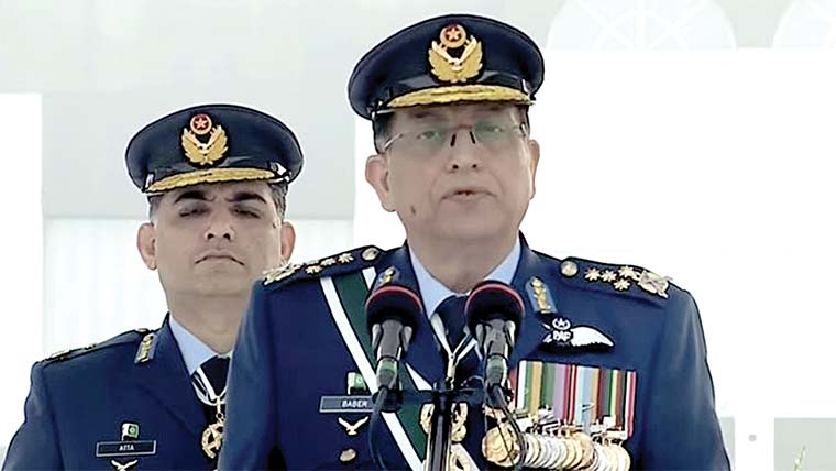 قومی خود مختاری کو دوبارہ چیلنج کیا تو دشمن پہلے سے زیادہ مضبوط اور تیار پائے گا : ایئر چیف 