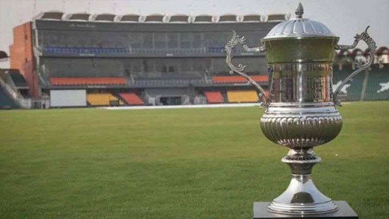 قائداعظم ٹرافی فائنل،سیالکوٹ کے 235رنز 6کھلاڑی آؤٹ