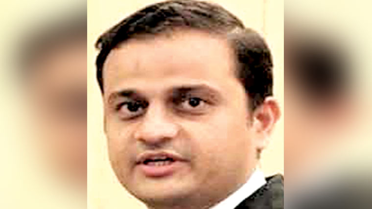  میں ہر چیز کا ملزم، مجرم نہیں 