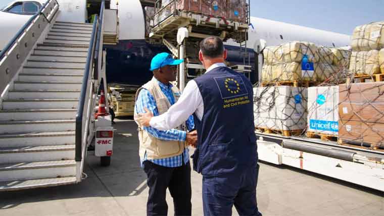 افغانستان کیلئے اقوام متحدہ کے امدادی  اشیا کے 6 کنٹینرز بارڈر پر پہنچ گئے