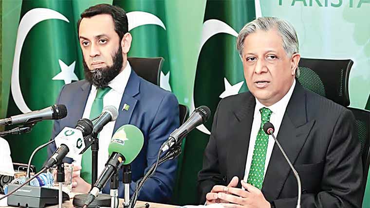 سزا یافتہ شخص سیاسی فیصلوں کا مجاز نہیں : وفاقی وزرا 