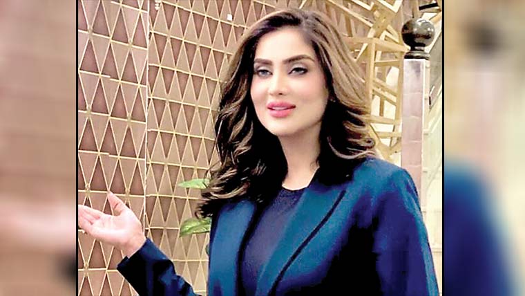 ہدایتکار نے نیلوفر میں ماہرہ سے اداکاری صحیح نہیں کروائی:فضا علی