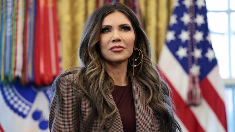 امریکا سفری پابندی 19سے بڑھاکر  32 سے زائد ملکوں پر لگانے کو تیار