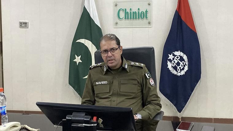 ڈی پی اوچنیوٹ کی کھلی کچہری، شہریوں  کے مسائل حل کرنے کی ہدایت جاری