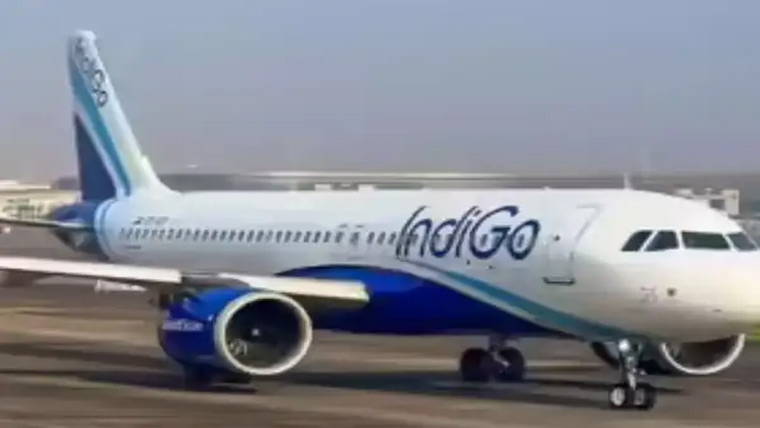 بھارت:انڈیگو ایئرلائن بحران ،پانچویں  روز بھی سینکڑوں پروازیں منسوخ