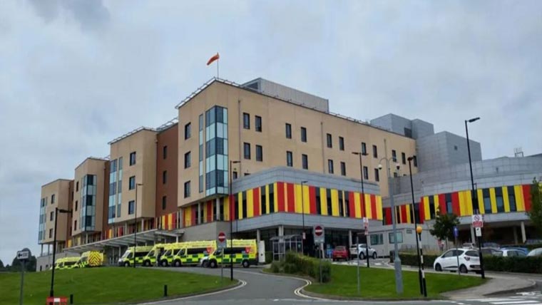  برطانیہ:سابق ڈاکٹر پر 38 مریضوں  سے جنسی جرائم کے الزامات