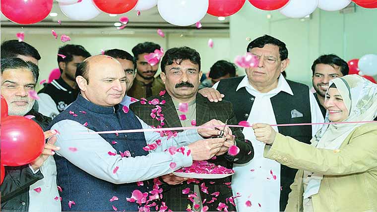 واکسلے انسٹیٹیوٹ آف سکلز اینڈ  ایجو کیشن رینجر روڈ اکرام پلازہ کا افتتا ح 