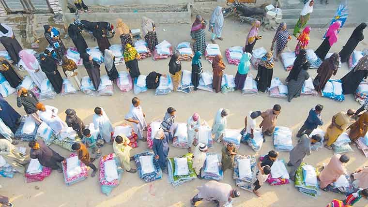  عالمگیر ویلفیئر ٹرسٹ انٹرنیشنل کی سردی سے بچاؤ مہم 