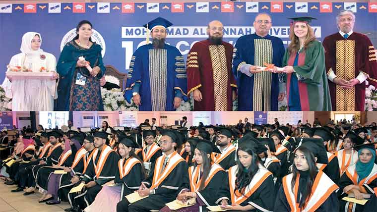  محمد علی جناح یونیورسٹی کے 250طلباکو اسناد تفویض 