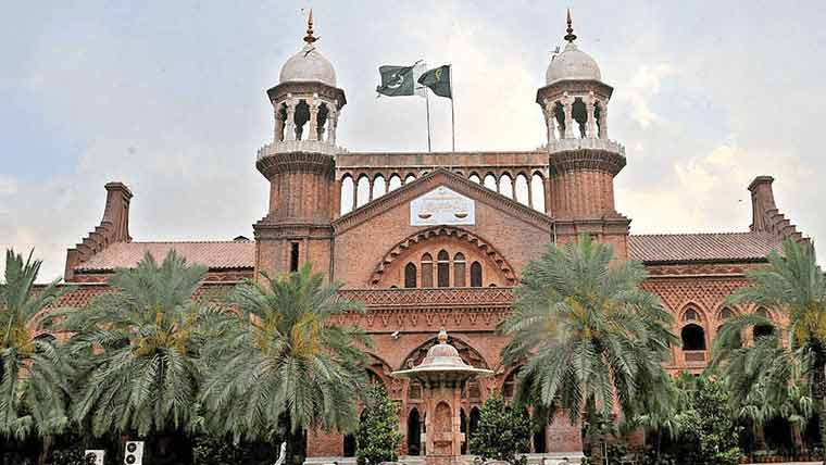 پنجاب پروٹیکشن آف اممووایبل  پراپرٹیز آرڈیننس کیخلاف جواب طلب