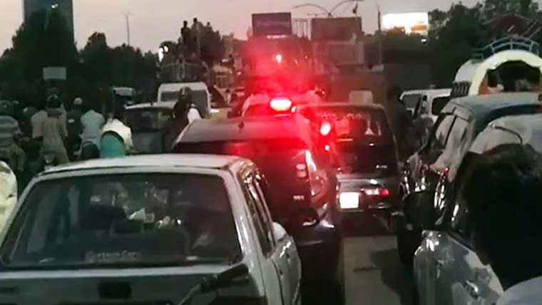 میلسی میں ٹریفک جام، شہریوں  کی مشکلات میں اضافہ