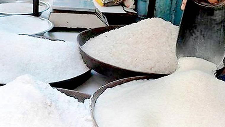  چینی کے نرخ کم، ایکس مل ریٹ 155 روپے کلو ریکارڈ