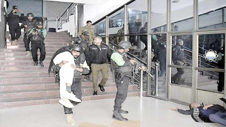 یو ای ٹی میں فرضی ہنگامی  مشقوں کا انعقاد 