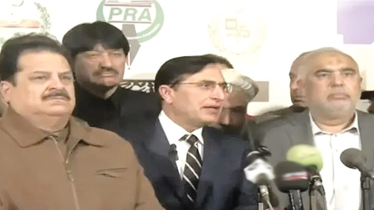 پی ٹی آئی پر پابندی کا ماحول پیدا ہو رہا:وزرا:ایسی کوششیں خطرناک  ثابت ہونگی:تحریک  انصاف