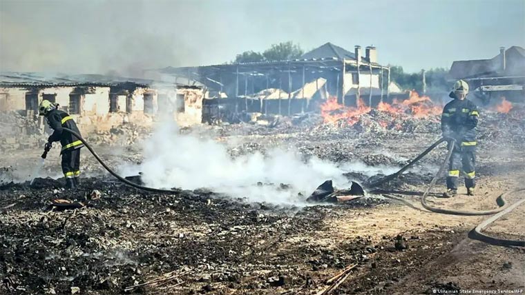 یوکرینی ڈرون حملے ،ماسکو ایئرپورٹس  پر پروازیں عارضی طور پر معطل