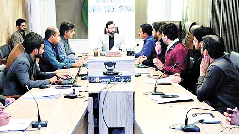  ترقیاتی منصوبوں میں تاخیر برداشت نہیں ہو گی:عمر عباس 