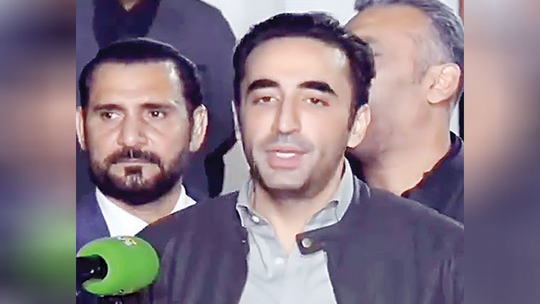  عمران ،فیض حمید اپنے دور کے فرعون ، سب توبہ کریں :بلاول 