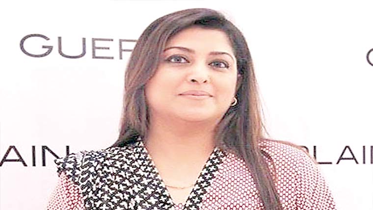 شوبز کی چکا چوند معاشرے پر اثر انداز ہوتی ہے : فضیلہ قاضی 