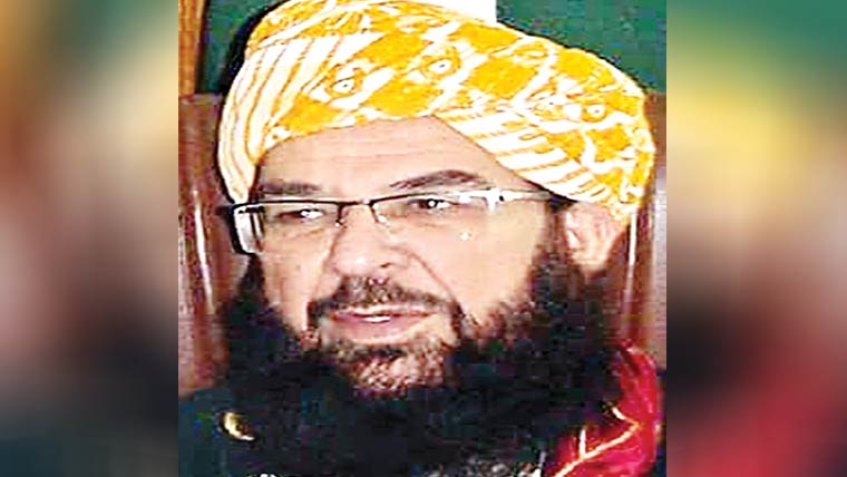 کالے شیشوں پر گاڑی کا چالان