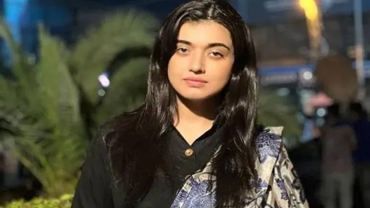 صنم جاوید کی بہن فلک جاوید کے  جوڈیشل ریمانڈ میں 14روز کی توسیع 