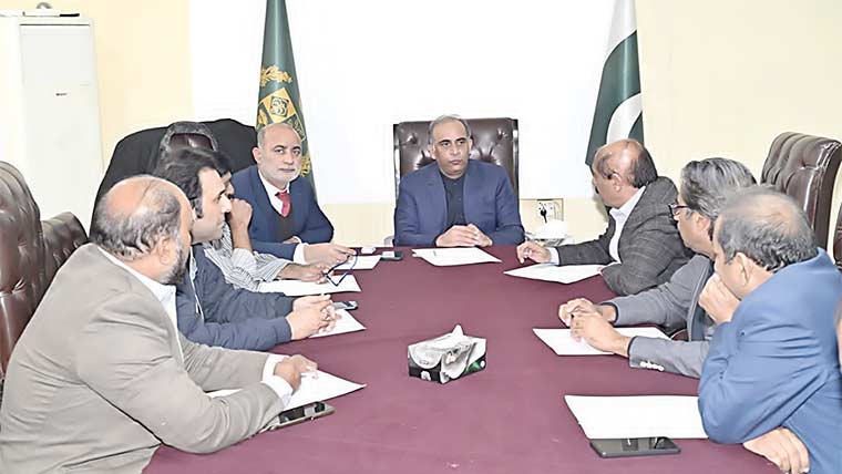  وزیراعظم ہیلتھ انشورنس، آئندہ برس زیادہ صحافی مستفید : مبشر حسن 