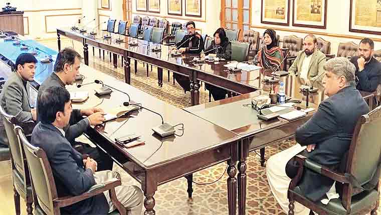 تاریخی اور مذہبی عمارات کی حفاظت باشعور قوموں کی پہچان : کمشنر