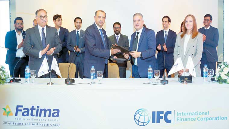 آئی ایف سی اور فاطمہ فرٹیلائزر کا 60 ملین ڈالر کی قابلِ تجدید مالی معاونت کا اعلان