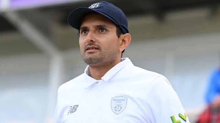 محمد عباس کا انگلش کاؤنٹی میں  ڈربی شائر سے 2سال کا معاہدہ 