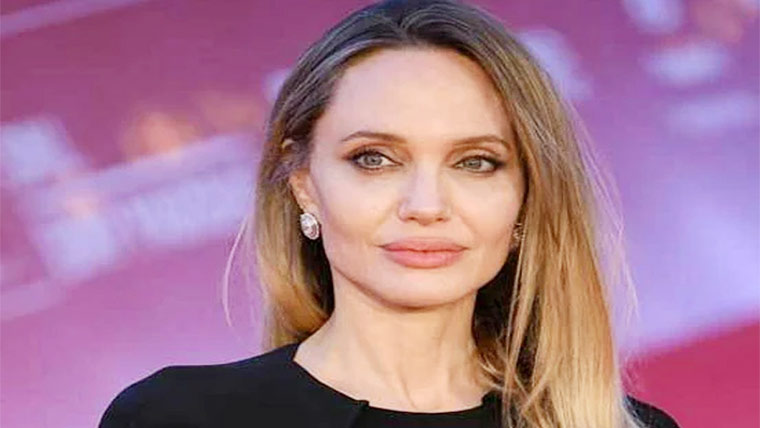  بریسٹ کینسر،انجلینا جولی کاخواتین کو آگاہی دینے کا عزم
