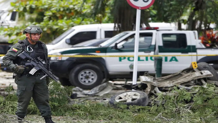 کولمبیا میں باغیوں کے حملے  4پولیس اہلکار ہلاک 