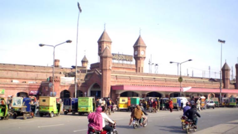 ٹریفک دبائو:ریلوے سٹیشن کے اطراف2نئی سڑکیں بنانیکا فیصلہ