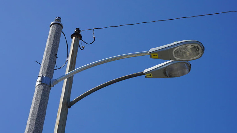 کشمیر کالونی نمبر 2تھیڑی  سانسی میں سٹریٹ لائٹس نصب 