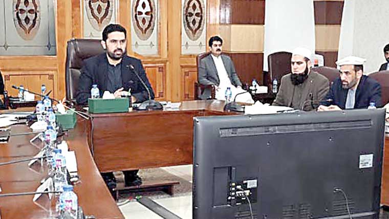 عمران ، بہنوں کیساتھ غیر انسانی سلوک جمہوری اقدار کے منافی، آفریدی