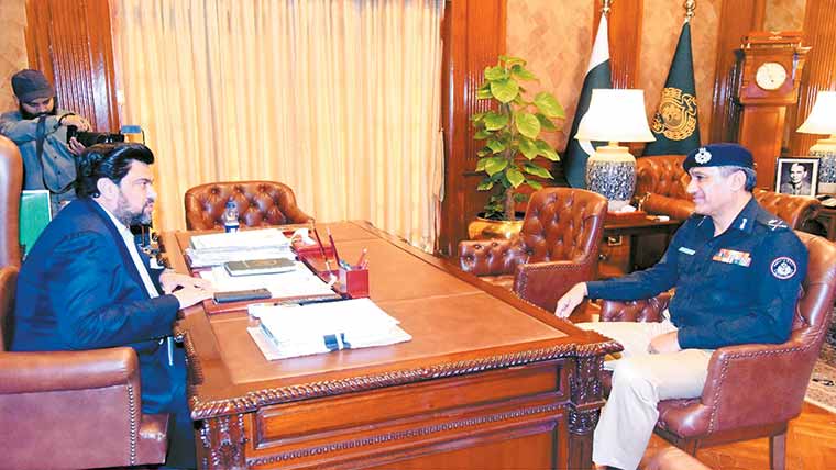 عوام کو جان و مال کا تحفظ فراہم کرنا اولین ترجیح ہے ، کامران ٹیسوری