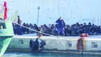 یونانی کوسٹ گارڈز نے سمندر میں 545تارکین وطن کو بچالیا