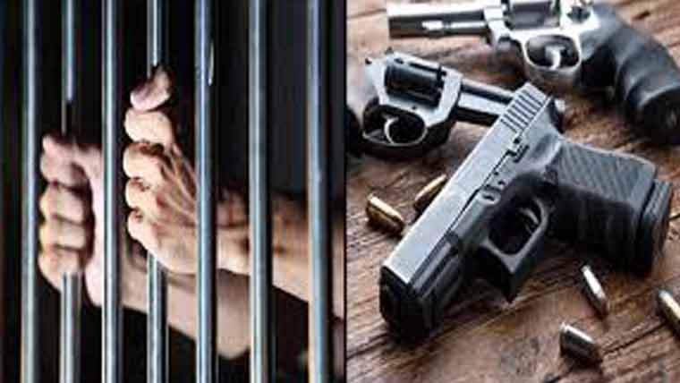 غیر قانونی اسلحہ رکھنے والوں  کے خلاف کارروائی 